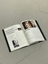 Load image into Gallery viewer, FÜR OMA ROSA - EIN KOCHBUCH / ART OF OIL