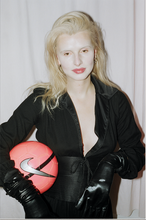 Load image into Gallery viewer, ROSES HONEY / REBECCA STORM